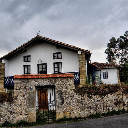 Casa Rural Ortulane Guest House Urduliz ภายนอก รูปภาพ